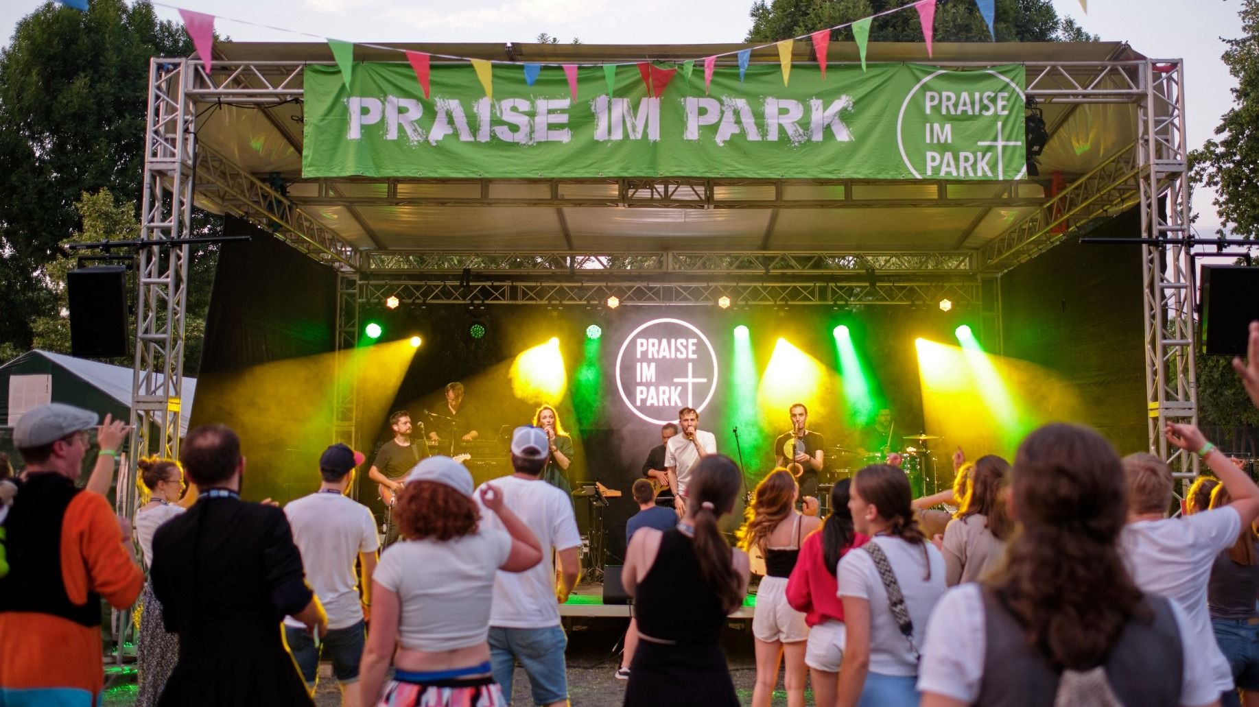 „Praise im Park“ – das Festival des Glaubens im Bistum Fulda, findet an diesem Wochenende in Hünfeld statt. Foto (Archiv): Bistum Fulda / Lea Hohmann 